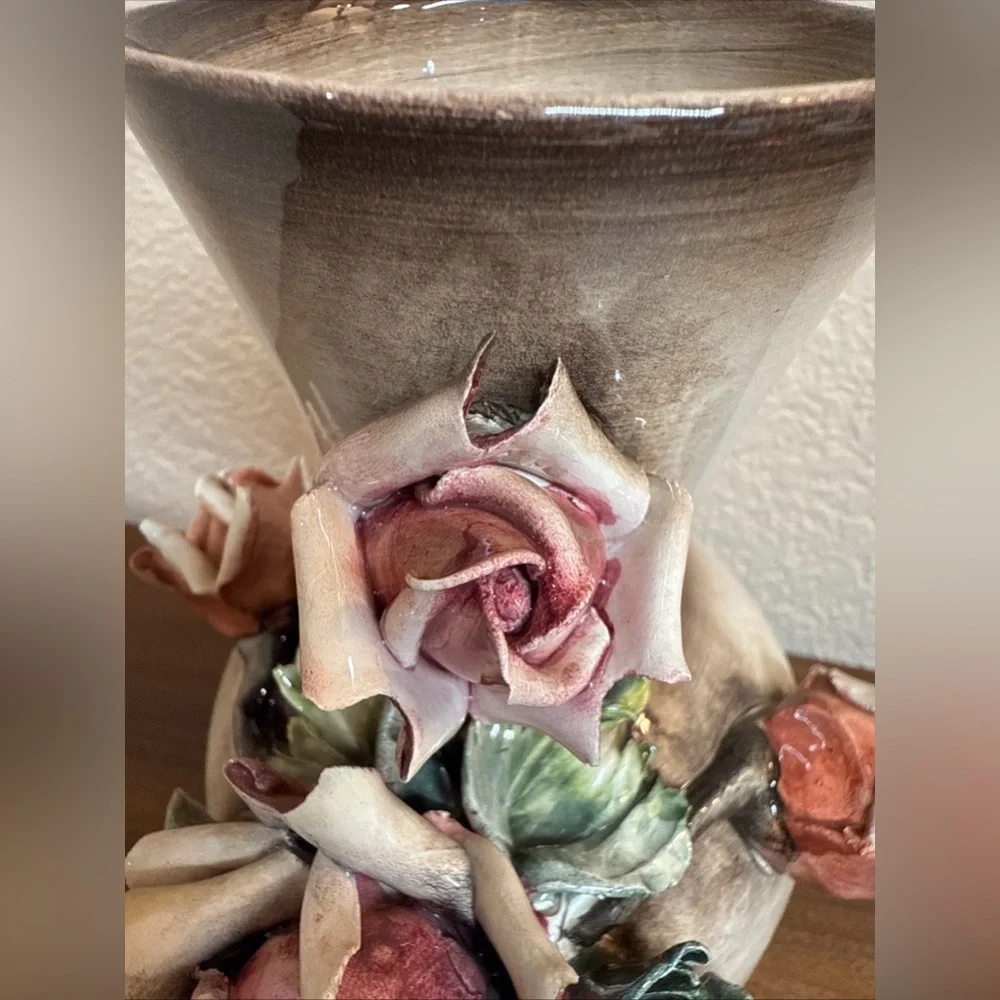 Vintage Capodimonte Italian Porcelain Bisque Rose Vase 7.5